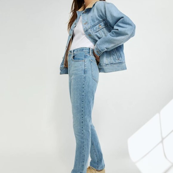 Aritzia Denim Forum Nina High-Rise Cigarette Jeans size 31 - Picture 3 of 7